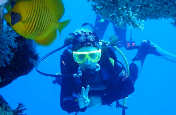 Airlie beach dedicated dive, snorkel and sail the whitsunday islands, 3 day, 2 night. Scuba Diving Vip Kosher Vacations